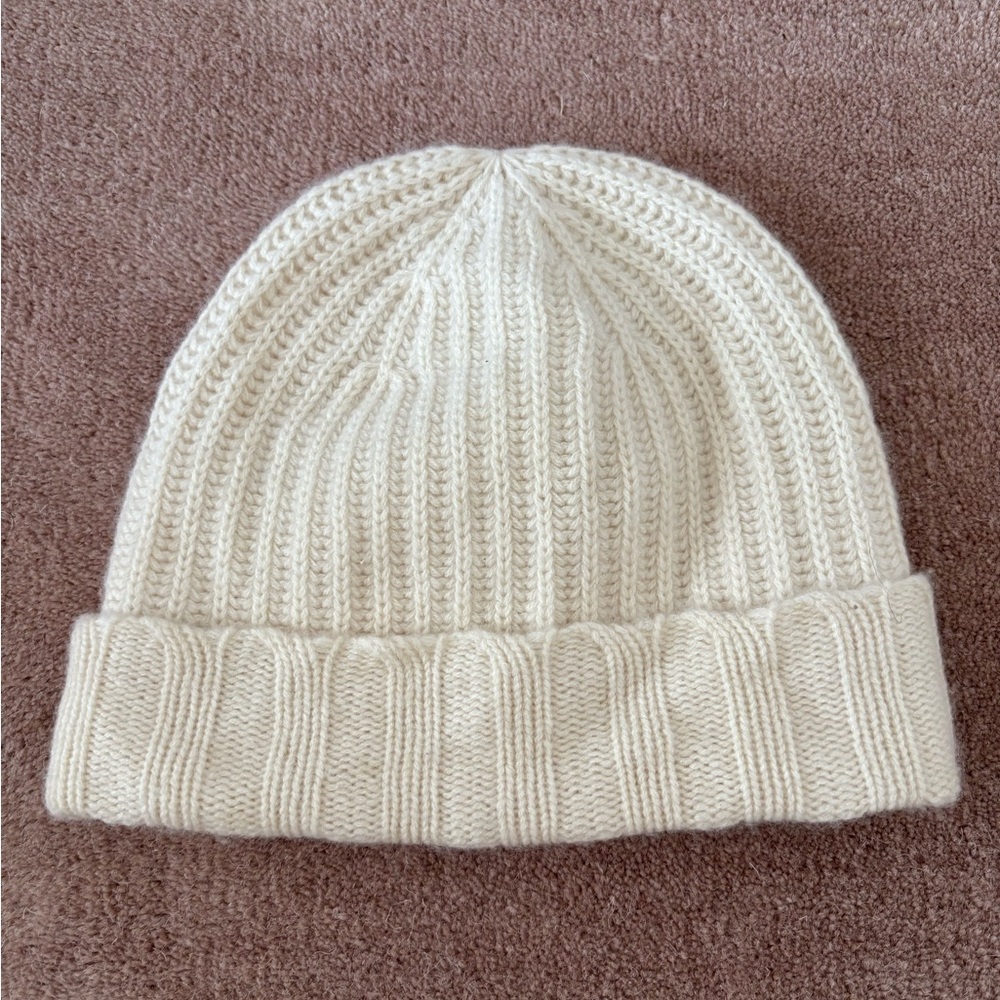 Cashmere Knit Hat - Picture 2 of 5